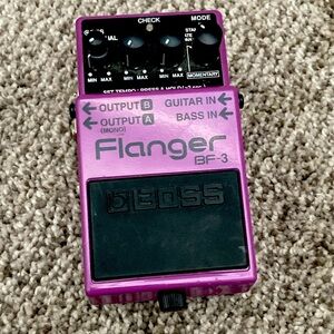 Boss BF3 Flanger Effect Purple Guitar Pedal CT 68487